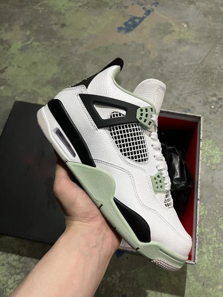 With Box 2022 4 Seafoam Basketball Shoes Men Women White Seafoam Dark Ash Neutral Grey 4s Sneaker
With Box 2022 4 Seafoam Basketball Shoes Men Women White Seafoam Dark Ash Neutral Grey 4s Sneaker