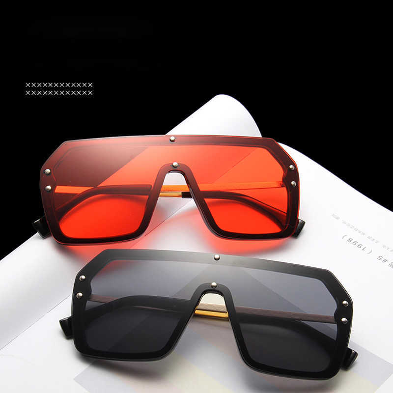 Sunglasses Hip-hop Exaggerated Large Frame Conjoined Ladies Frameless Men Women Letters Lenses Fashion Sun Glasses for
Sunglasses Hip-hop Exaggerated Large Frame Conjoined Ladies Frameless Men Women Letters Lenses Fashion Sun Glasses for