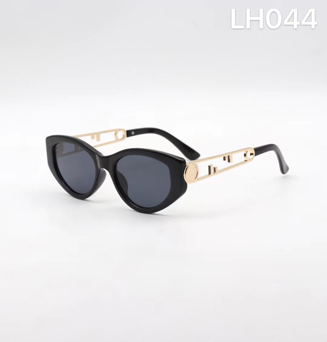 Cute Sexy Cat Eye Sunglasses Women Retro Small Black Red green Pink Cateye Sun Glasses Female Vintage UV400 Shades Glasses LH044
Cute Sexy Cat Eye Sunglasses Women Retro Small Black Red green Pink Cateye Sun Glasses Female Vintage UV400 Shades Glasses LH044