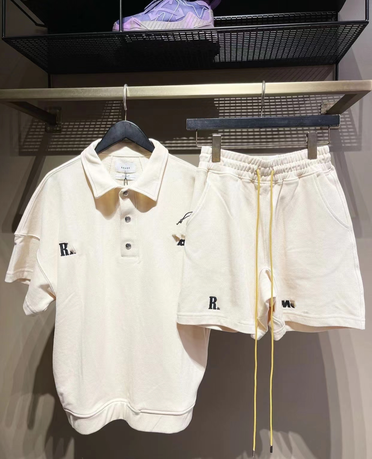Brand Designer t Shirt x Mclaren Letter Embroidered Lapel Pullover T-shirt Men's and Women's Short Sleeve S-xl, 15
Brand Designer t Shirt x Mclaren Letter Embroidered Lapel Pullover T-shirt Men's and Women's Short Sleeve S-xl, 15