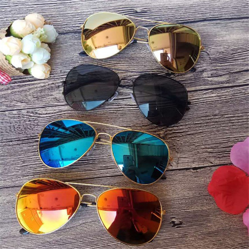 Sunglasses Men Fashion Mirror lens Sun Glasses Unisex Classic Style for 20 PCS mix color
Sunglasses Men Fashion Mirror lens Sun Glasses Unisex Classic Style for 20 PCS mix color