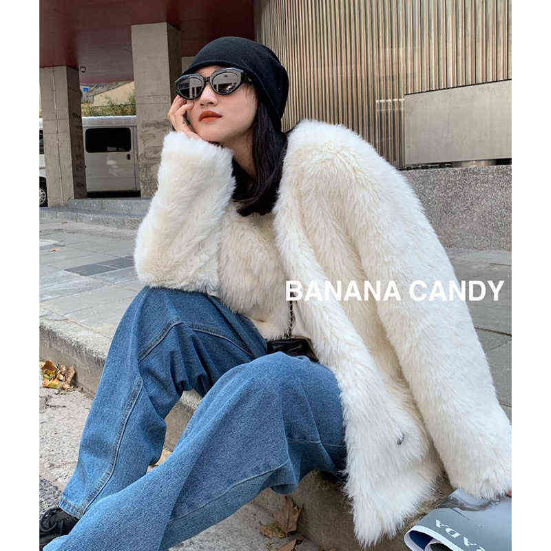 Elegant Fur Coat Women V Neck Full Sleeve Thicken Warm Fur Jacket Women 2022 Winter Korean Fashion Soft Luxury Coats Female 2521 T220810, Khaki
Elegant Fur Coat Women V Neck Full Sleeve Thicken Warm Fur Jacket Women 2022 Winter Korean Fashion Soft Luxury Coats Female 2521 T220810, Khaki