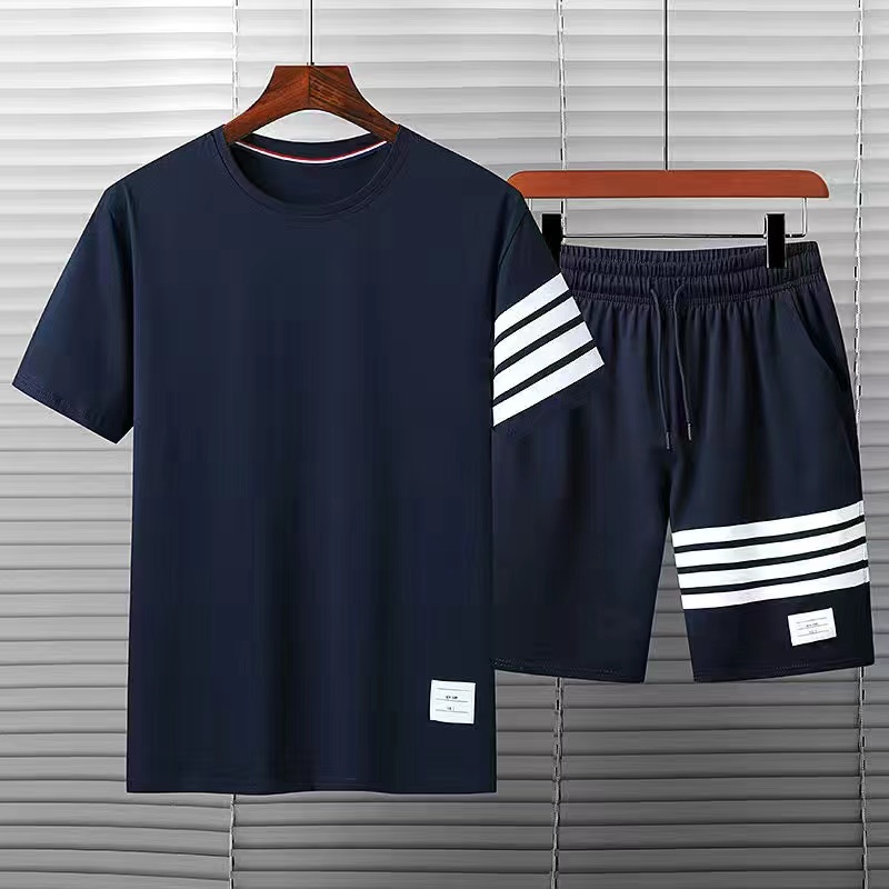 Men's Tracksuits Tb mens shorts and t shirt set summer T-shirt suit new 100% cotton four grid sport loose trend short sleeve suit five minutes pants two sets M-3XL 4XL 5XL
Men's Tracksuits Tb mens shorts and t shirt set summer T-shirt suit new 100% cotton four grid sport loose trend short sleeve suit five minutes pants two sets M-3XL 4XL 5XL