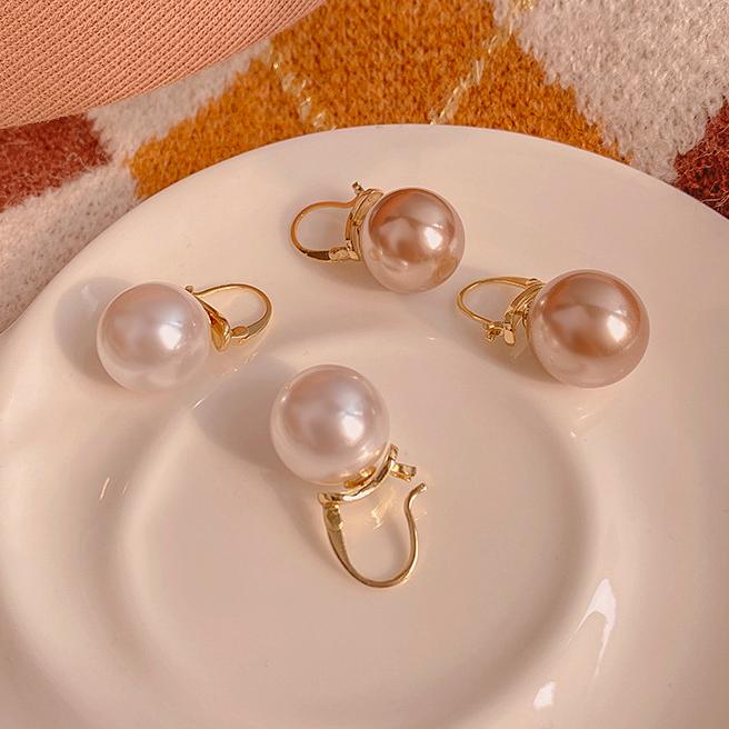 Stud Big Peal Gold Earrings For Women Fashion Jewelry Korean Gift 2022 TrendStud
Stud Big Peal Gold Earrings For Women Fashion Jewelry Korean Gift 2022 TrendStud