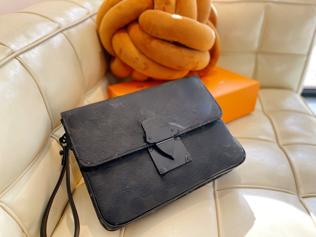 Folding Men's Clutch Fashion Casual Large Capacity First Layer Leather Wallet Messenger Bag, Black
Folding Men's Clutch Fashion Casual Large Capacity First Layer Leather Wallet Messenger Bag, Black