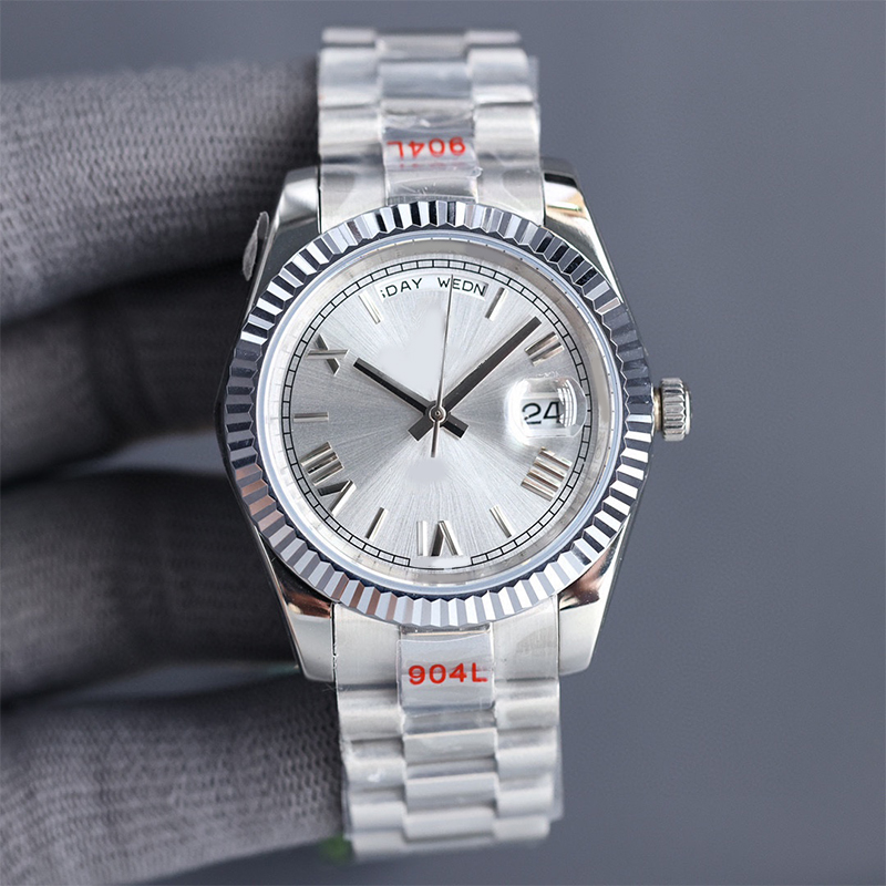 Week men's watches automatic machine 40mm 904L stainless steel strap silver dial sapphire mirror ST9 hidden folding buckle calendar time waterproof With box
Week men's watches automatic machine 40mm 904L stainless steel strap silver dial sapphire mirror ST9 hidden folding buckle calendar time waterproof With box