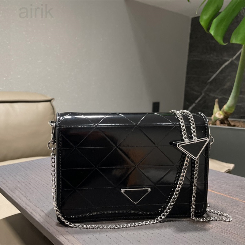 Designer Bags fashion Crossbody Bag single chain Shoulder Handbag women handbags high quality 4 colors 19x10cm, Grey
Designer Bags fashion Crossbody Bag single chain Shoulder Handbag women handbags high quality 4 colors 19x10cm, Grey