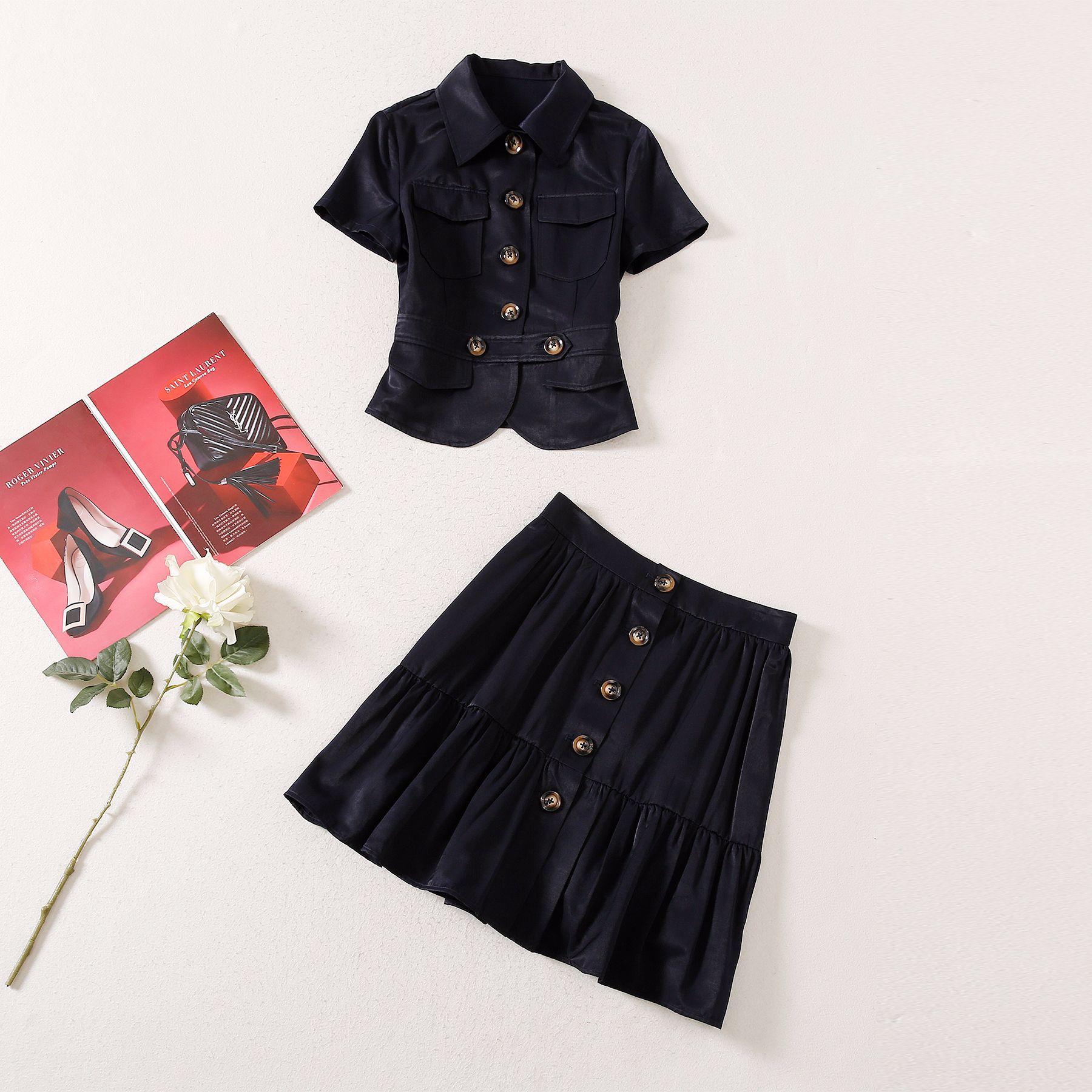 High-quality summer office lady two piece dress single-breasted lapel shirt and pleated skirt, Dark blue
High-quality summer office lady two piece dress single-breasted lapel shirt and pleated skirt, Dark blue