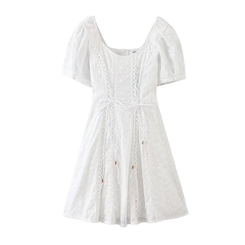 Retro Embroidery Hole Stitching Lace Cross Lacing up Short Sleeve Short Dress Woman White French Mini Dresses Holiday 220511
