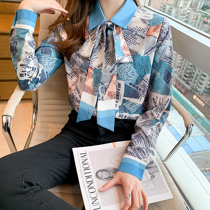 2022 Women Ribbon Bow Vintage Shirt Long Sleeve Button Up Blouses Office Ladies Retro Print Shirts Spring Autumn Woman Clothes Fashion Blouse Runway Sweet Chic Tops
2022 Women Ribbon Bow Vintage Shirt Long Sleeve Button Up Blouses Office Ladies Retro Print Shirts Spring Autumn Woman Clothes Fashion Blouse Runway Sweet Chic Tops
