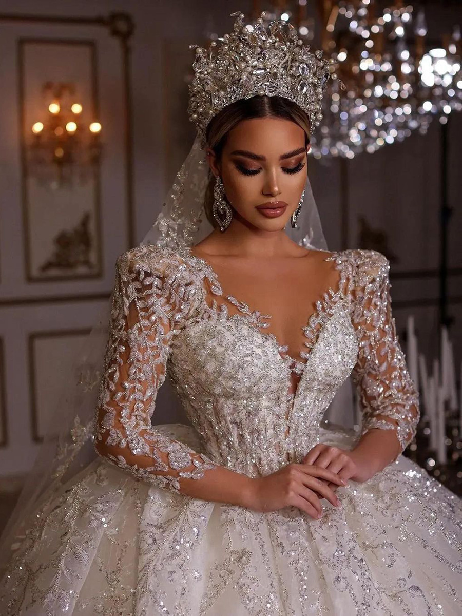 Ball Gown Wedding Dresses Appliques Sequins Beads V Neck Long Sleeves or Length Train Elegant High Waist urious Lace Ruffles Vintage Robes De Soiree