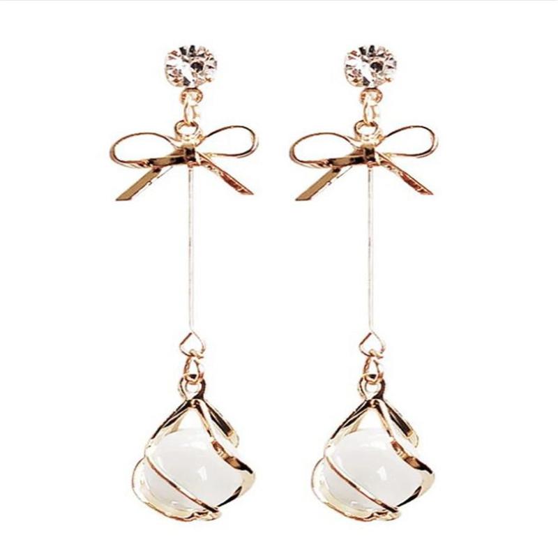 Dangle & Chandelier Creative Long Bow Drop Earrings Charming Crystal For Women Wedding Jewelry Fashion Gifts
Dangle & Chandelier Creative Long Bow Drop Earrings Charming Crystal For Women Wedding Jewelry Fashion Gifts