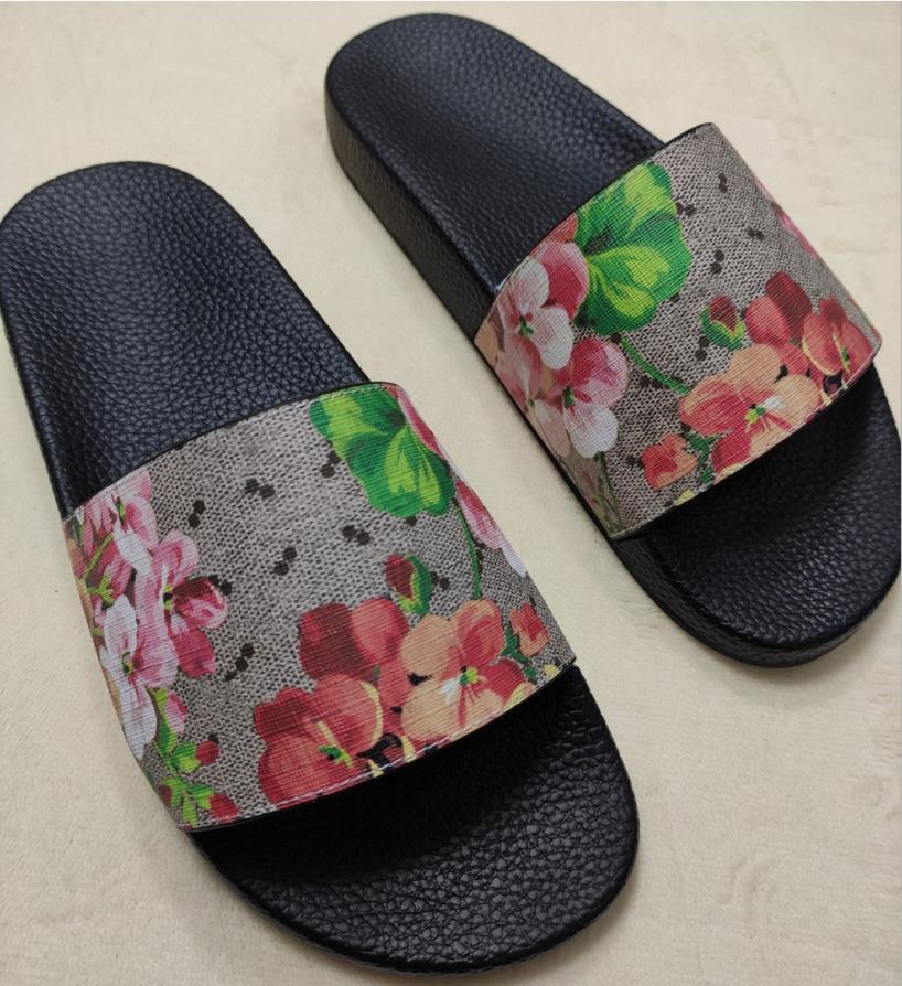 Men Women Slippers Pearl Snake Print Canvas Flat Slide Wide Strap Lady Slip-on Sandals Summer Beach Slipper, 19
Men Women Slippers Pearl Snake Print Canvas Flat Slide Wide Strap Lady Slip-on Sandals Summer Beach Slipper, 19