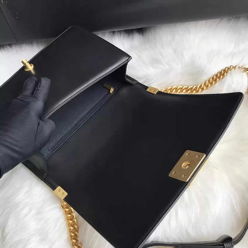 10A V-shaped caviar sheepskin leather black bags cross body classic women black chain handbags high quality ladies tote clutch shoulder bag female purse 67086, Caviar - black hardware
10A V-shaped caviar sheepskin leather black bags cross body classic women black chain handbags high quality ladies tote clutch shoulder bag female purse 67086, Caviar - black hardware