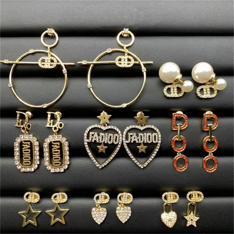 Fashion 20% OFF designer jewelry D family earrings new letter inlaid diamond love Star Earrings women's fashion temperament S925 silver needle
Fashion 20% OFF designer jewelry D family earrings new letter inlaid diamond love Star Earrings women's fashion temperament S925 silver needle