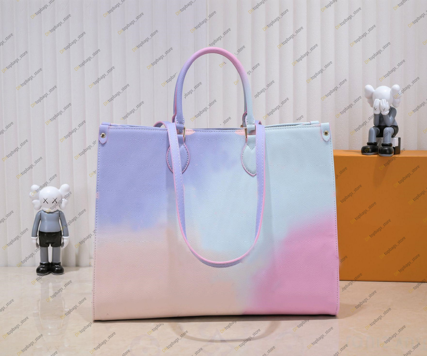 Classic Tote Bag with Clutch Wild at Heart onthego Shopping Handbag Purse Women Fashion Genuine Leather Shoulder Bags multi pochette accessories 46076 59856, Premium
Classic Tote Bag with Clutch Wild at Heart onthego Shopping Handbag Purse Women Fashion Genuine Leather Shoulder Bags multi pochette accessories 46076 59856, Premium