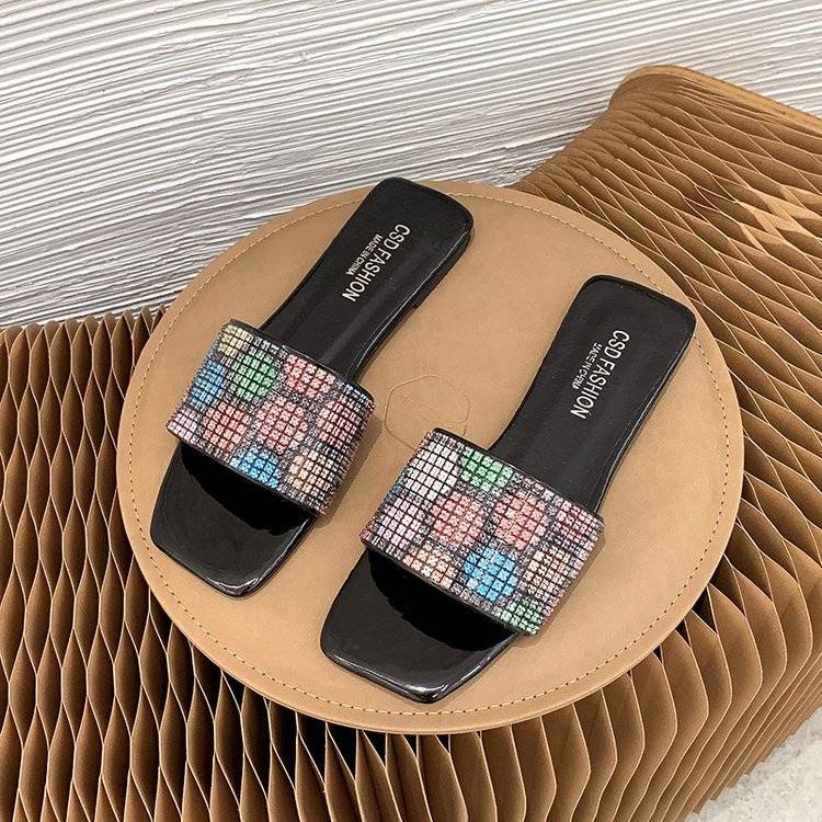 Summer New Slippers Fashion Lovely Beautiful Outdoor Flat Comfortable Non-Slip Personality Leisure Beach Sandals Factory Direct Sale