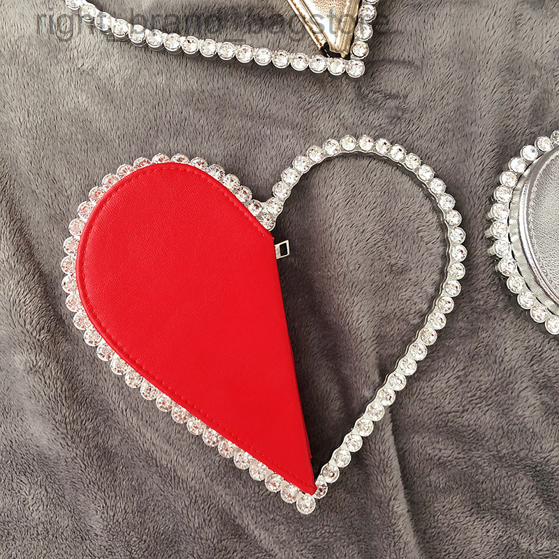 Luxury Diamonds Acrylic Handle Handbag Diamond Red Heart Evening Bag Rhinestone Women Designer Bag Heart Party Wedding Purse Ins W220813, Gold
Luxury Diamonds Acrylic Handle Handbag Diamond Red Heart Evening Bag Rhinestone Women Designer Bag Heart Party Wedding Purse Ins W220813, Gold