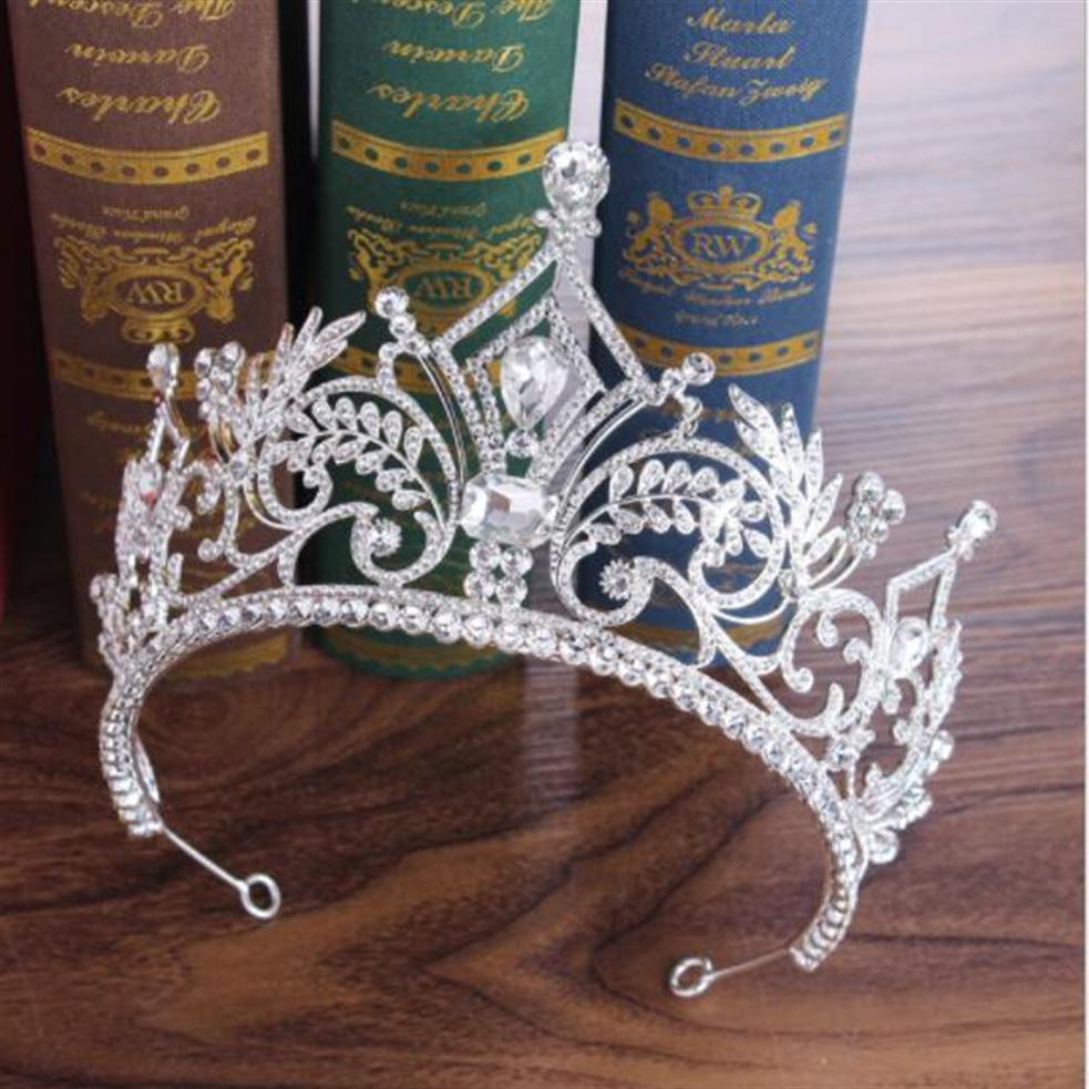 2020 Elegant Bridal Jewelry European Crystal Big Crowns Wedding Hair Accessories Wedding Bride Headpieces224y
2020 Elegant Bridal Jewelry European Crystal Big Crowns Wedding Hair Accessories Wedding Bride Headpieces224y