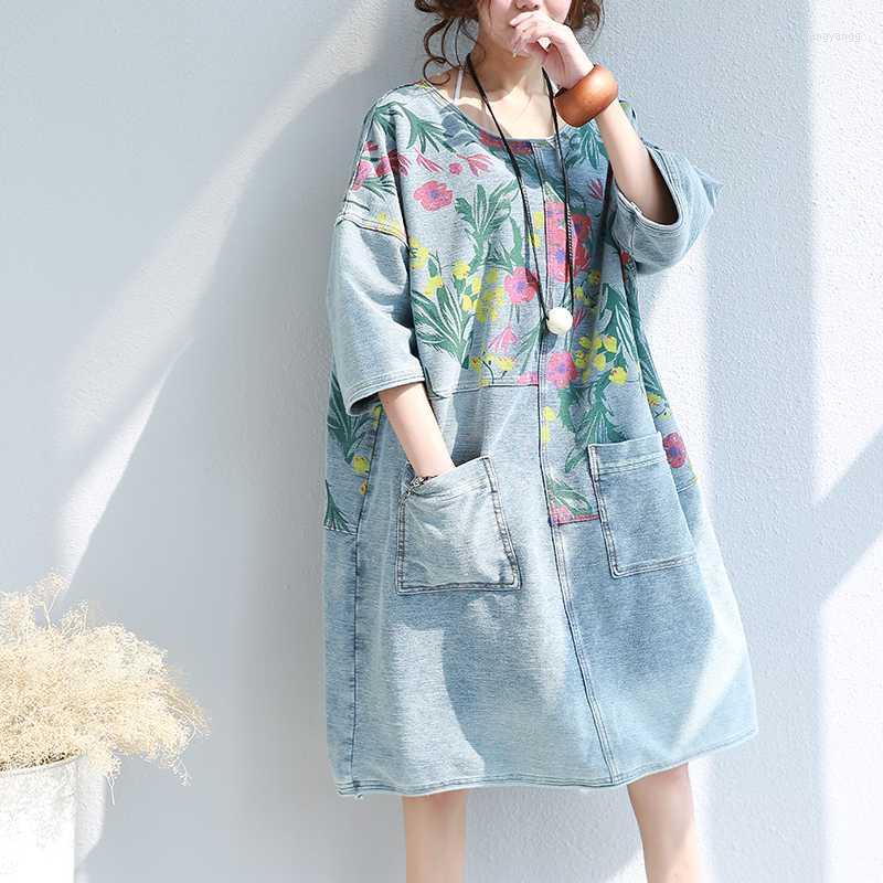 Casual Dresses Female Spring Natural Hand Washed White Cowboy Cotton Loose Fashion Printing O-neck Long Paragraph DressCasual, Dark blue 
Casual Dresses Female Spring Natural Hand Washed White Cowboy Cotton Loose Fashion Printing O-neck Long Paragraph DressCasual, Dark blue
