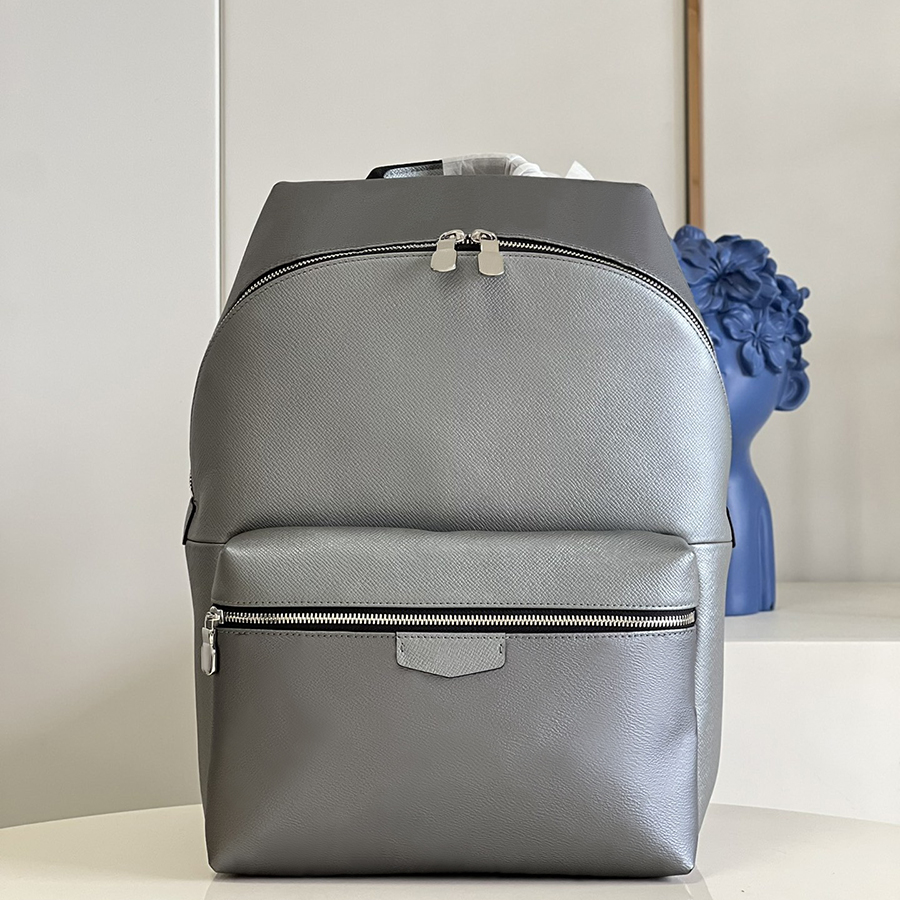10A Mirror quality DISCOVERY BACKPACK PM School Bag M30835 Fashion Luxuries Men Backpack Genuine Leather Shoulder Bags With Box L307
10A Mirror quality DISCOVERY BACKPACK PM School Bag M30835 Fashion Luxuries Men Backpack Genuine Leather Shoulder Bags With Box L307
