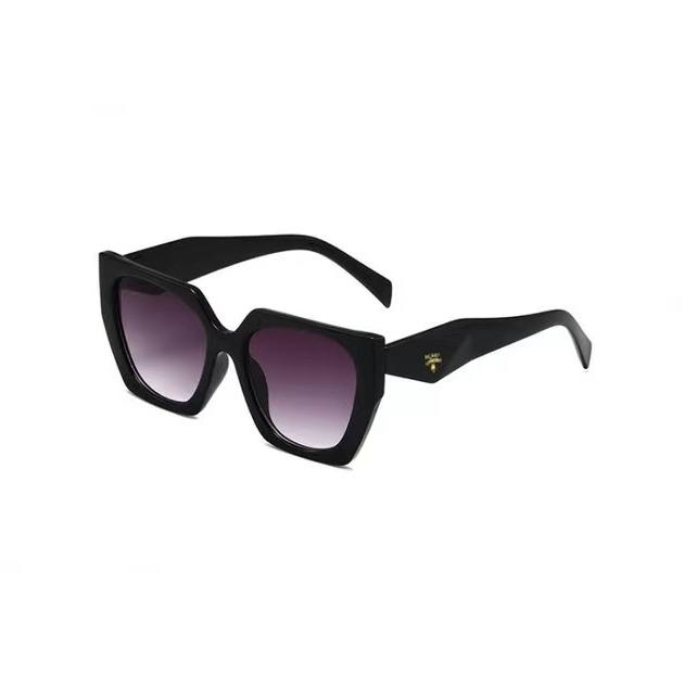 Designer Sunglasses For Men Woman Goggle Beach Sunglass Fashion Classic 6 Color Optional
Designer Sunglasses For Men Woman Goggle Beach Sunglass Fashion Classic 6 Color Optional