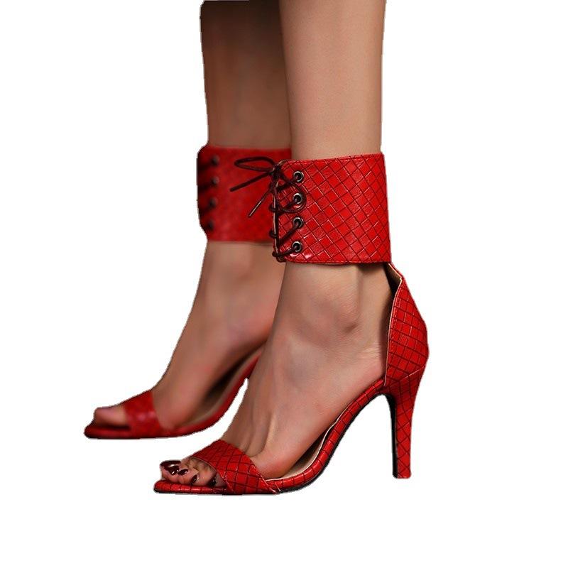 Sandals 2022Summer Women Black PU Leather T-strap Lace Up Stiletto High Heeled Shoes Lady Leopard Grain
Sandals 2022Summer Women Black PU Leather T-strap Lace Up Stiletto High Heeled Shoes Lady Leopard Grain