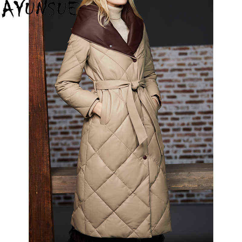 Ayunsue 2020 Women Winter Down Jacket Hooded Genuine Sheepskin Coat Female Warm 90 White Duck Down Parka Woman Abrigo mujer J220727, Dark red wine
Ayunsue 2020 Women Winter Down Jacket Hooded Genuine Sheepskin Coat Female Warm 90 White Duck Down Parka Woman Abrigo mujer J220727, Dark red wine