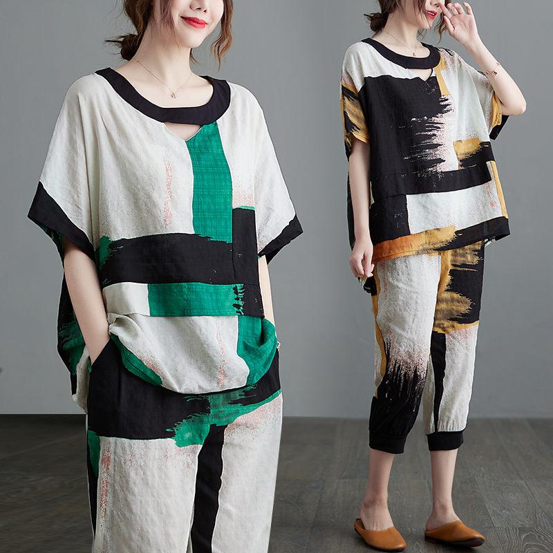 Women's Two Piece Pants Large Size Linen Suit Female Summer Hit Color Top Seven-Point Harem Trousers Tide Casual Set Tracksuit H1792Women's, Green
Women's Two Piece Pants Large Size Linen Suit Female Summer Hit Color Top Seven-Point Harem Trousers Tide Casual Set Tracksuit H1792Women's, Green