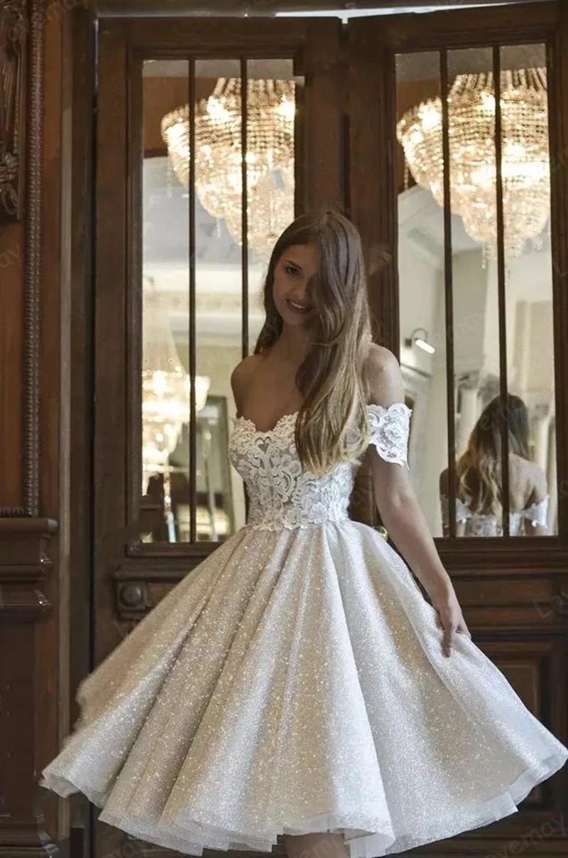 Short Glitter Wedding Dress Elegant Lace Appliqued Shiny Bridel Off The Shoulder Knee-Length Princess Party Beach Gowns Bes121