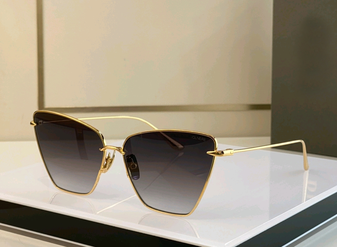 Cat Eye Volnere Sunglasses for Women Gold Grey Shade Sunnies Shades Glasses Fashion Accessories Sunglasses UV400 Eyewear
Cat Eye Volnere Sunglasses for Women Gold Grey Shade Sunnies Shades Glasses Fashion Accessories Sunglasses UV400 Eyewear