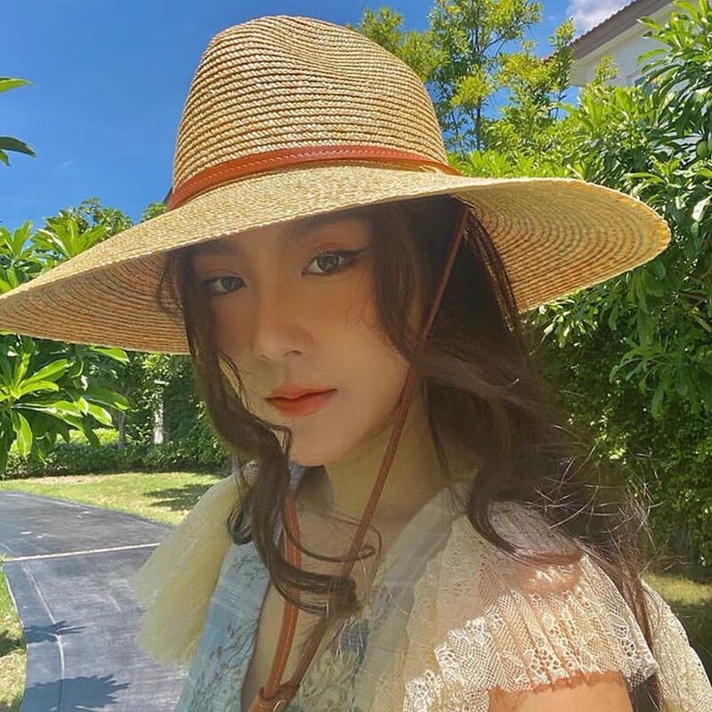 Belt Strap Straw Sun Hat For Women Fashion Vacation Beach UV Hats WideBrim Panama Hats Outdoor Wholesale 220607