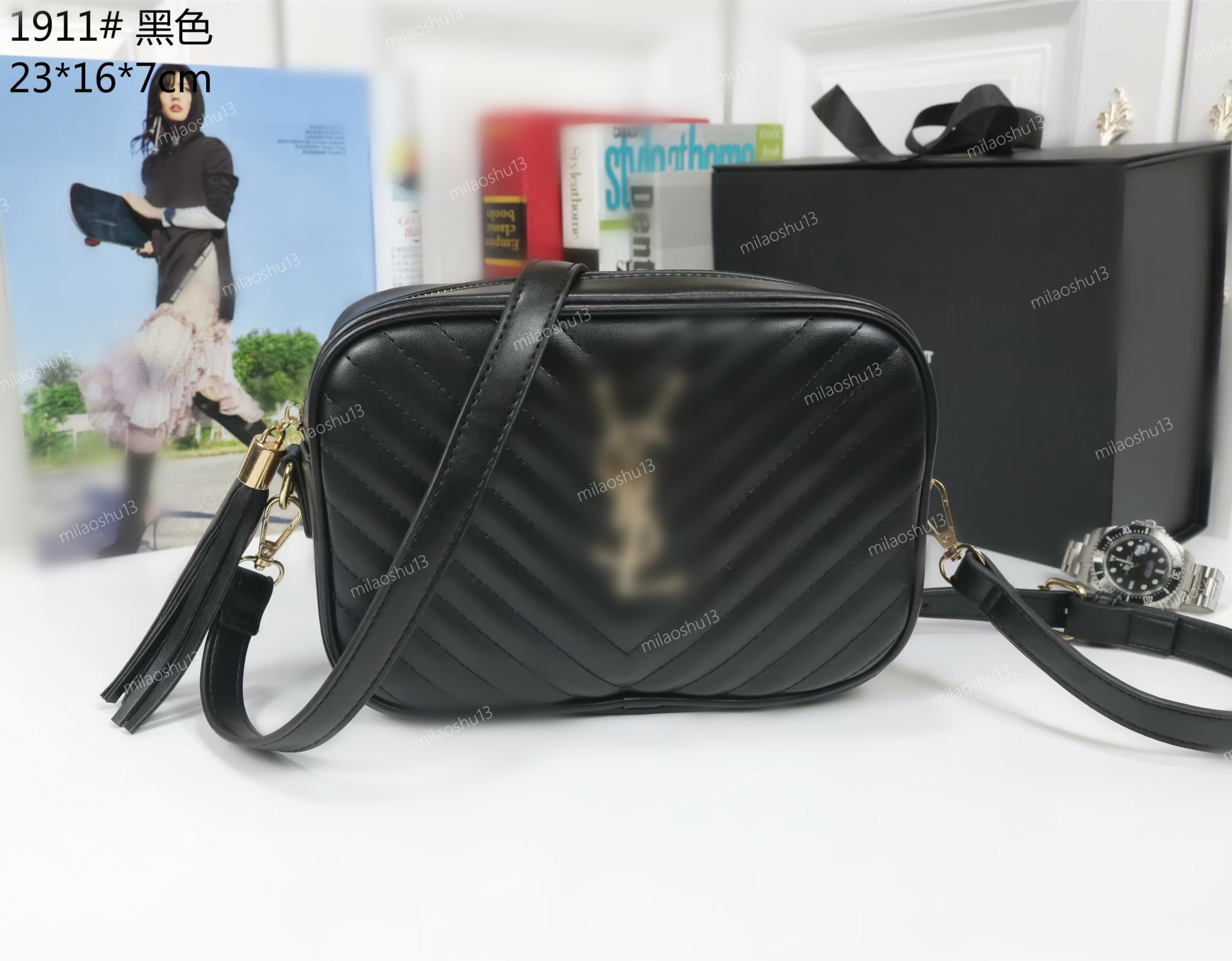 2022 Handbag Women Luxurys Designers Bags 6-color Casual travel tassel small square bag PU material fashion shoulder bag's wallet, Packaging bag
2022 Handbag Women Luxurys Designers Bags 6-color Casual travel tassel small square bag PU material fashion shoulder bag's wallet, Packaging bag