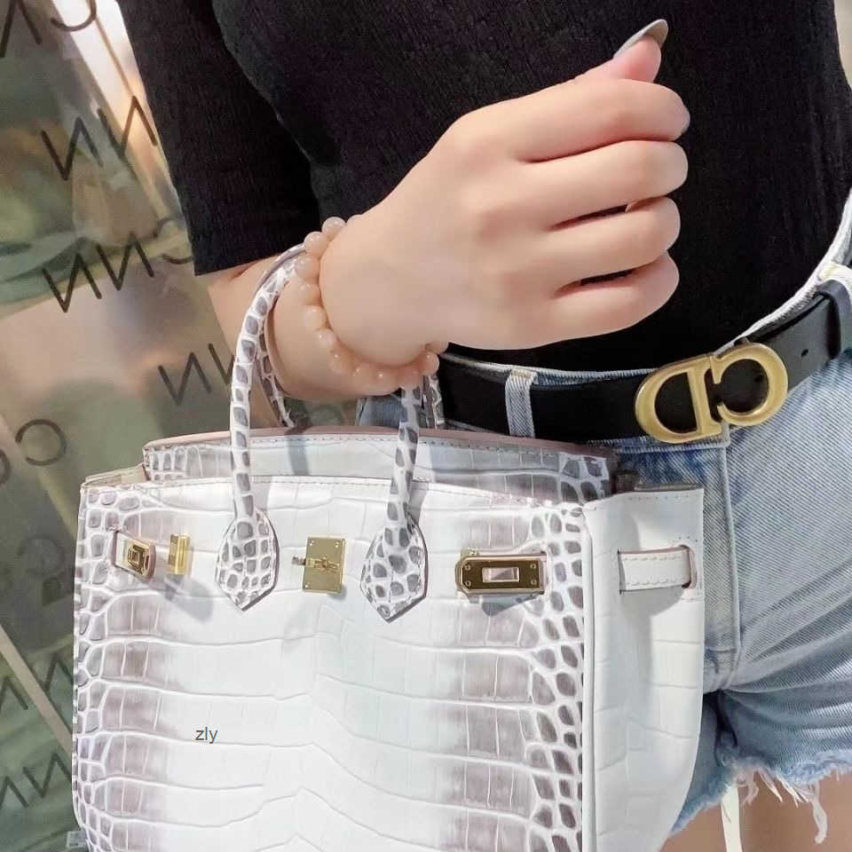 women totes shoulder herme birkins Thirty rich lady leather women's bag big brand European and American crocodile skin platinum Himalayan, Sky blue
women totes shoulder herme birkins Thirty rich lady leather women's bag big brand European and American crocodile skin platinum Himalayan, Sky blue