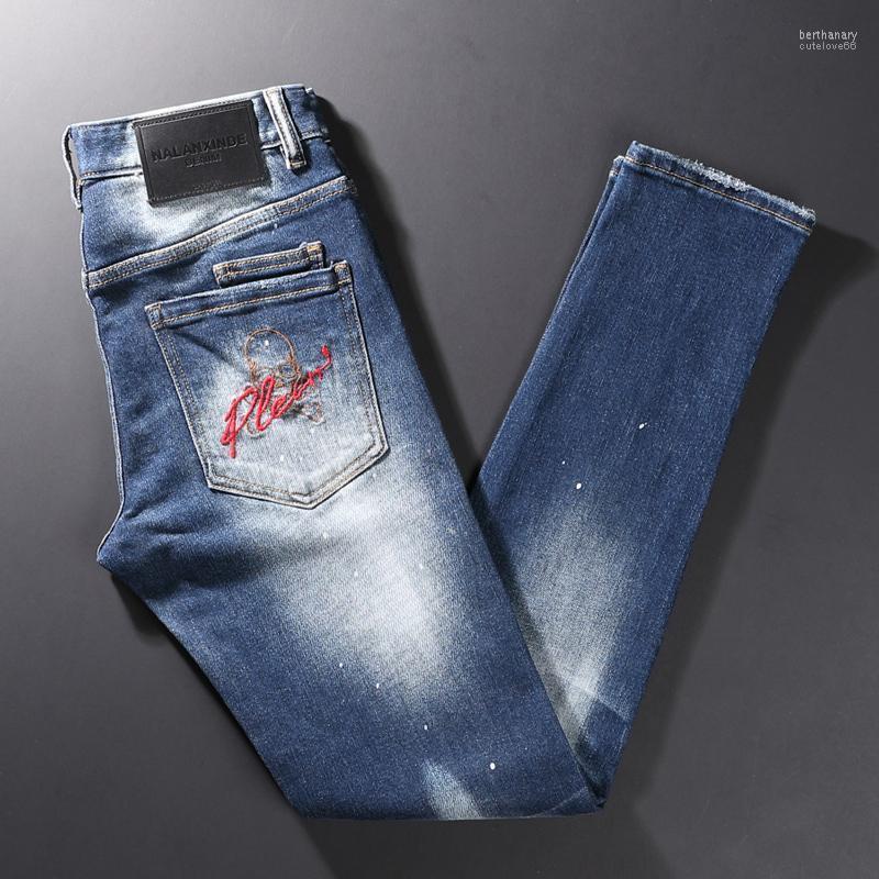 Men's Jeans Ly Vintage Fashion Men High Quality Retro Blue Elastic Slim Fit Ripped Embroidery Designer Casual Denim Pants Bert22
Men's Jeans Ly Vintage Fashion Men High Quality Retro Blue Elastic Slim Fit Ripped Embroidery Designer Casual Denim Pants Bert22