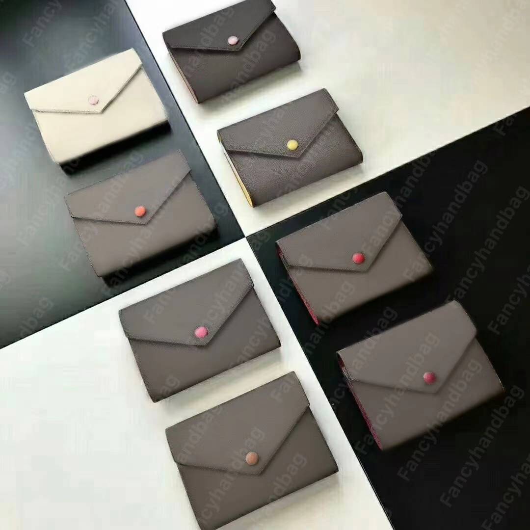 Designer Wallets Victorine with box Designers Card Holder Bags mini coin Purse Fashion mens wallet women zipper Purses leather printing pattern M41938 Card Holders, Red and brown flower
Designer Wallets Victorine with box Designers Card Holder Bags mini coin Purse Fashion mens wallet women zipper Purses leather printing pattern M41938 Card Holders, Red and brown flower
