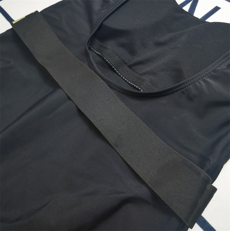 2025--Fashion Black Swimwear Women Swimsuits Bikini set One-Piece With Gold Waistband Fashion Summer Beach Style Wind For Travel