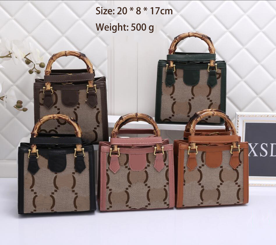 Italy Designers Handbag Tote Shoulder Clutch Bags On The Go Crossbody Shopping Bag Purses Letters Flowers One Handle Wallet Backpack Women Handbags Totes, 01
Italy Designers Handbag Tote Shoulder Clutch Bags On The Go Crossbody Shopping Bag Purses Letters Flowers One Handle Wallet Backpack Women Handbags Totes, 01