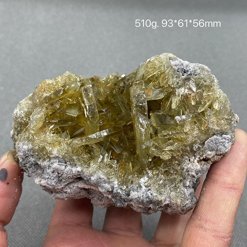 Pendant Necklaces 100% Natural Orange Barite Original Ore Crystal Quartz SpecimenPendant PendantPendant
Pendant Necklaces 100% Natural Orange Barite Original Ore Crystal Quartz SpecimenPendant PendantPendant