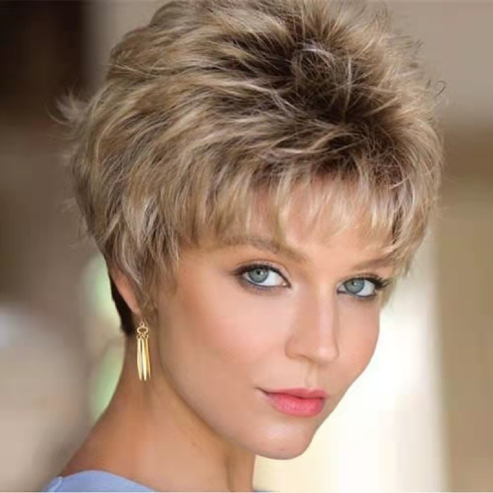 Fashionable short curly hair,With Bangs Wigs for black + light gold Women Full Machine Made Wigs, Customize
Fashionable short curly hair,With Bangs Wigs for black + light gold Women Full Machine Made Wigs, Customize
