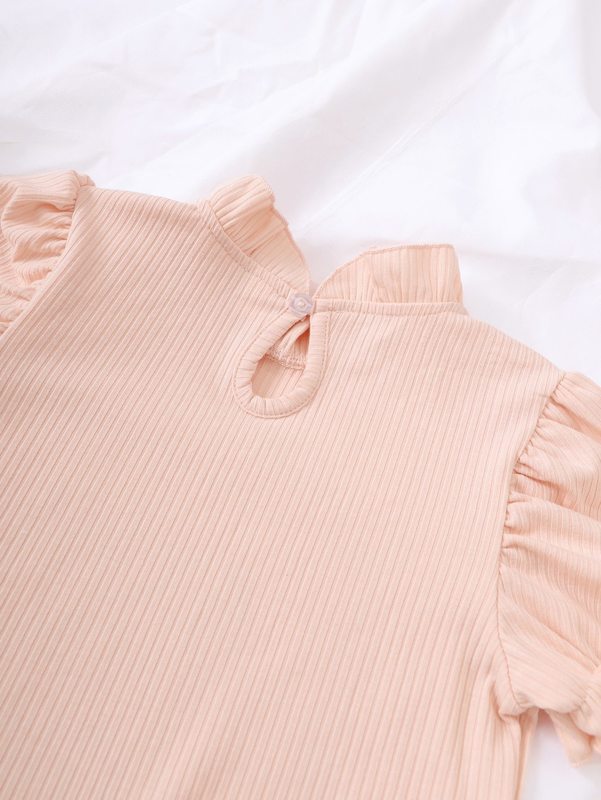 Toddler Girls Puff Sleeve Frilled Neck Tee & Plaid Ruffle Trim Skirt & Hat SHE