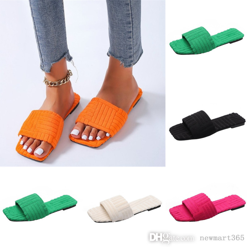 Designer Womens Fashion Towel Slippers 2022 New Ladies Slides Embossed Warm Towel Cotton Shoes, Black
Designer Womens Fashion Towel Slippers 2022 New Ladies Slides Embossed Warm Towel Cotton Shoes, Black