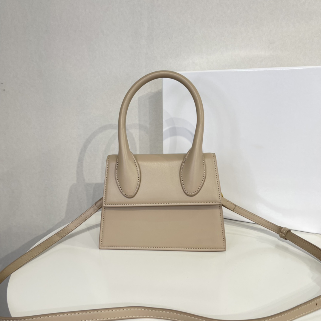 Top quality Underarm bag luxury designer Shoulder woemn Fashion Bags duffle tote leather Handbag Crossbody bag famous Handbags Lady wallet Purses Hobo 20cm, White
Top quality Underarm bag luxury designer Shoulder woemn Fashion Bags duffle tote leather Handbag Crossbody bag famous Handbags Lady wallet Purses Hobo 20cm, White
