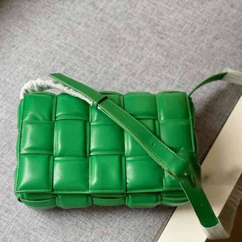 Designer Luxury Womens Bags Bottegas Handbag Fashion Shoulder dupes nylon Venetas Large Capacity Totes leather crossbody Bag Versatile mini jodie Wallet G6QU, Black
Designer Luxury Womens Bags Bottegas Handbag Fashion Shoulder dupes nylon Venetas Large Capacity Totes leather crossbody Bag Versatile mini jodie Wallet G6QU, Black