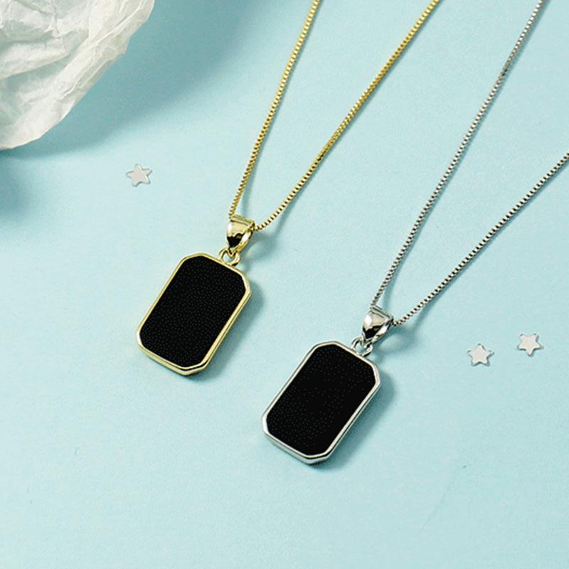 Chains Silver Color Black Square Bead Charm Korean Necklace Elegant Link Chain Wedding Jewelry For Women Accessories Dz504Chains
Chains Silver Color Black Square Bead Charm Korean Necklace Elegant Link Chain Wedding Jewelry For Women Accessories Dz504Chains