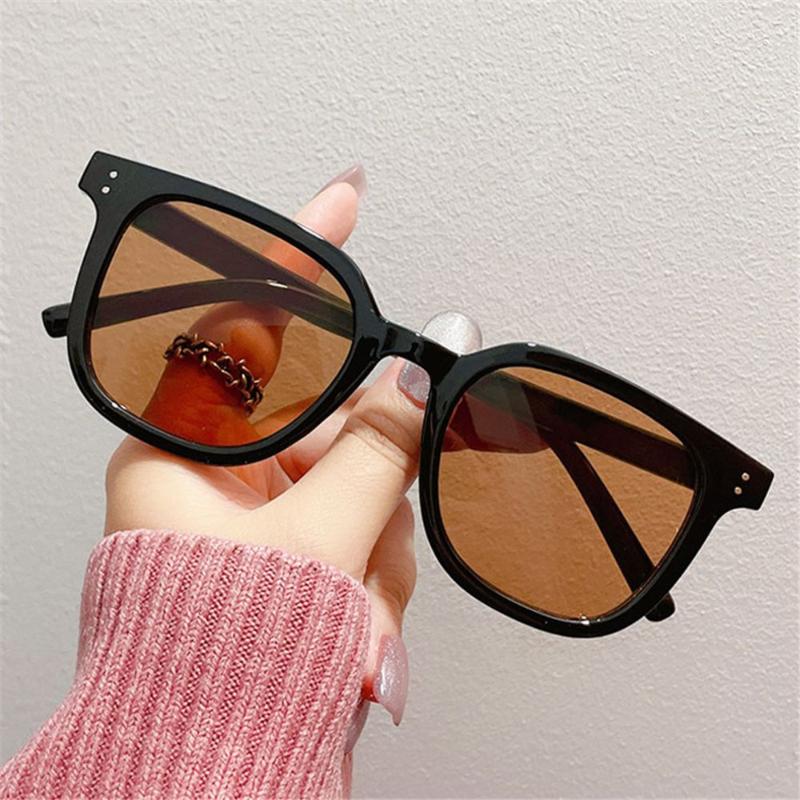 Sunglasses Fashion UV400 Square Ins Female Eyewear Shades Retro Sun GlassesSunglassesSunglasses
Sunglasses Fashion UV400 Square Ins Female Eyewear Shades Retro Sun GlassesSunglassesSunglasses