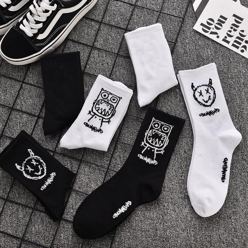 Men's Socks 1 Pair Japanese Cotton Cartoon Pattern Street Hip Hop Style Breathable Mid Tube Skateboard Soft Long Sock For Men, Black
Men's Socks 1 Pair Japanese Cotton Cartoon Pattern Street Hip Hop Style Breathable Mid Tube Skateboard Soft Long Sock For Men, Black