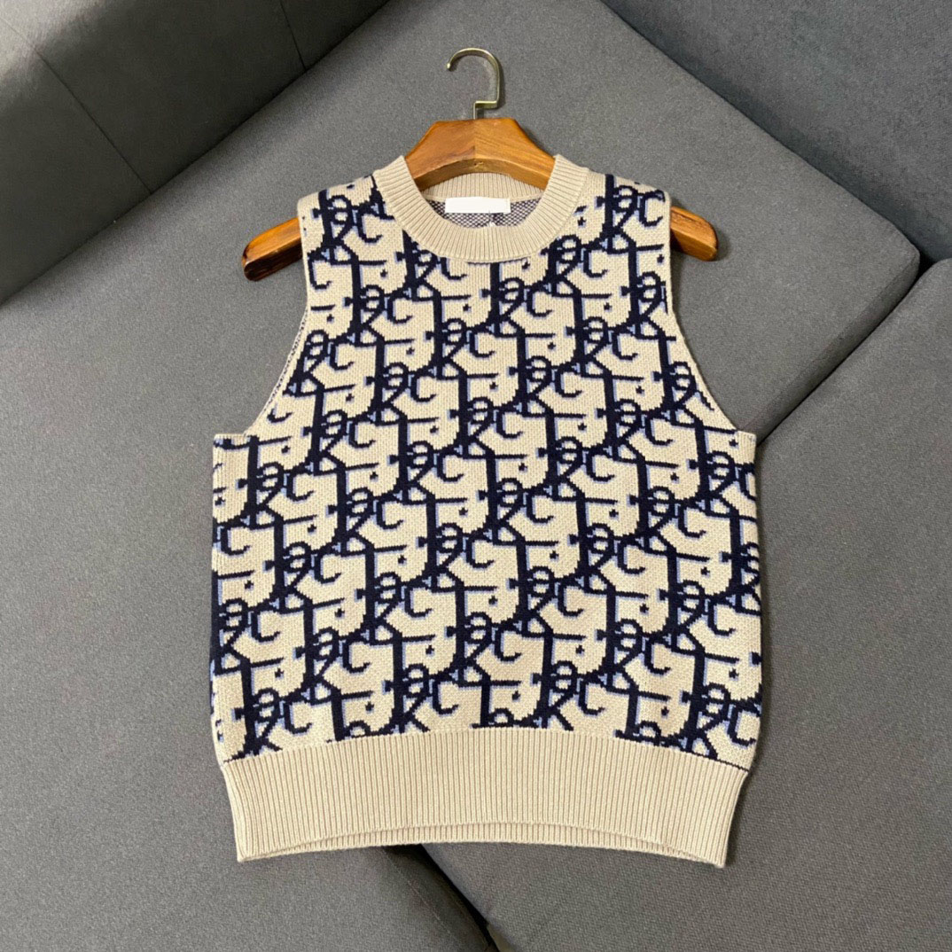 New AOP jacquard letter knitted sweater in autumn / winter 2022acquard knitting machine e Custom jnlarged detail crew neck cotton rdfd1wdw
New AOP jacquard letter knitted sweater in autumn / winter 2022acquard knitting machine e Custom jnlarged detail crew neck cotton rdfd1wdw