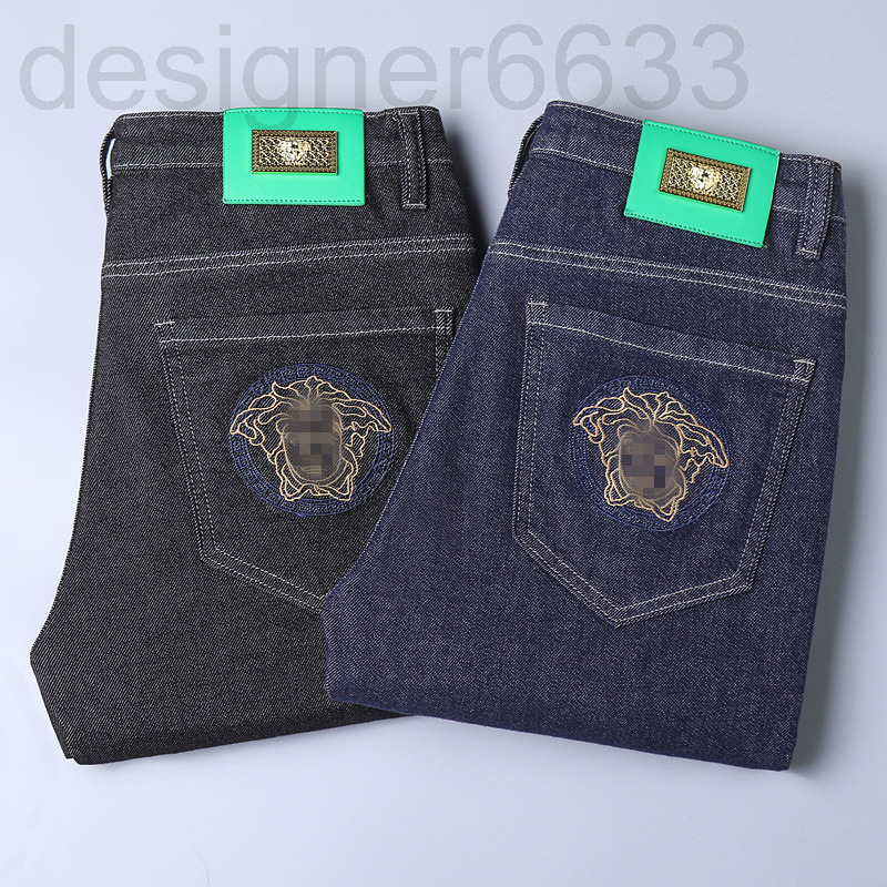 Men's Jeans Designer Spring Thin Korean Version Small Foot Slim Fitting Embroidery Medusa Original Denim MHOZ, 2# packing bag
Men's Jeans Designer Spring Thin Korean Version Small Foot Slim Fitting Embroidery Medusa Original Denim MHOZ, 2# packing bag