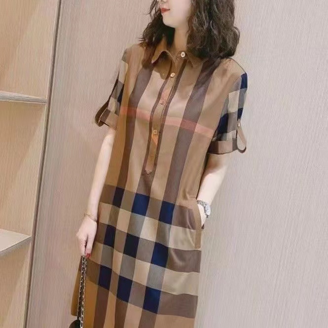 B-1628 Dresses for women 2022 Designers summer dress Fashion short sleeve Casual plaid Party Shirts Dress Ladies Clothing, Brown
B-1628 Dresses for women 2022 Designers summer dress Fashion short sleeve Casual plaid Party Shirts Dress Ladies Clothing, Brown
